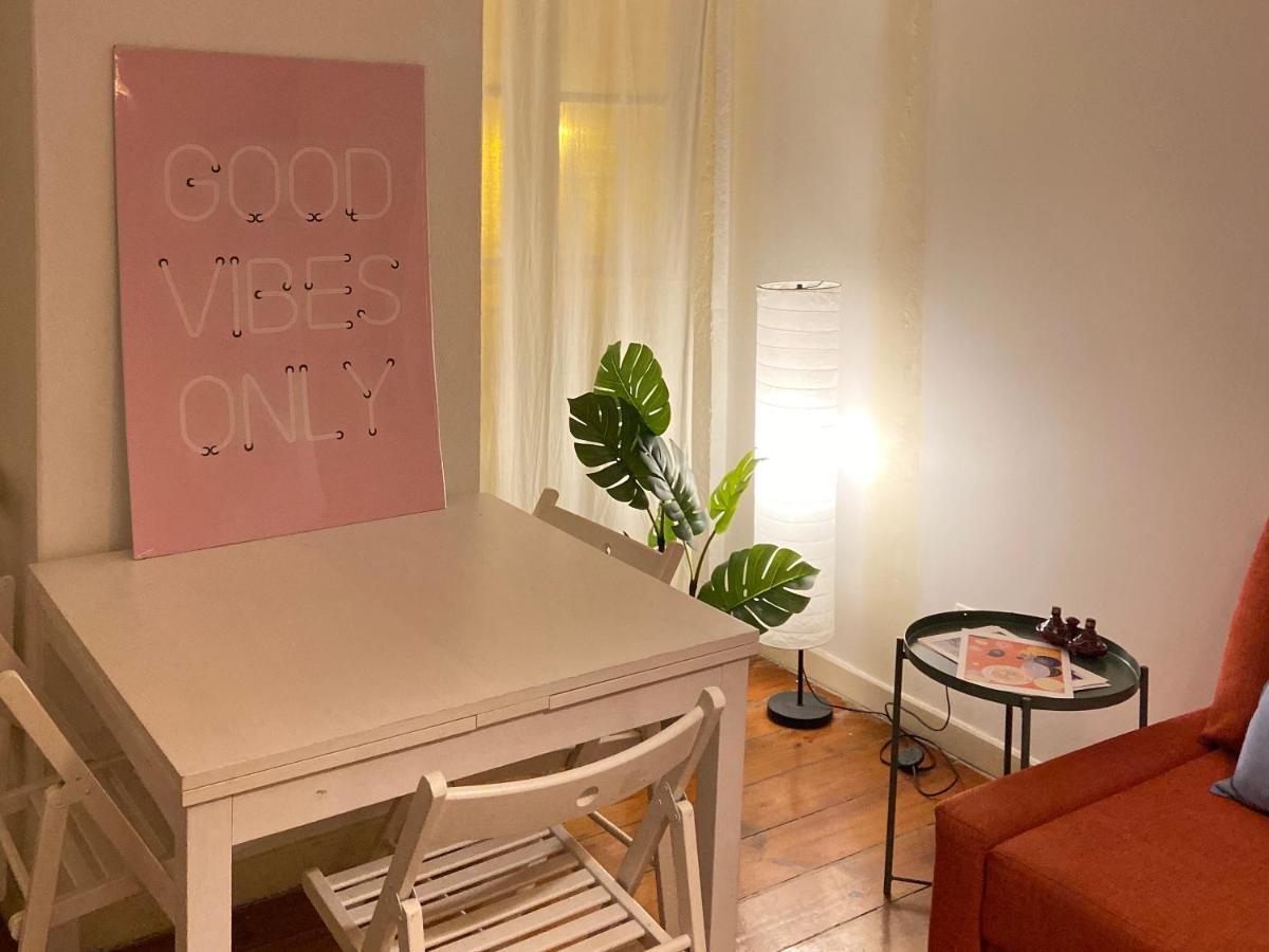 Com•Bro Apartment ลิสบอน ภายนอก รูปภาพ